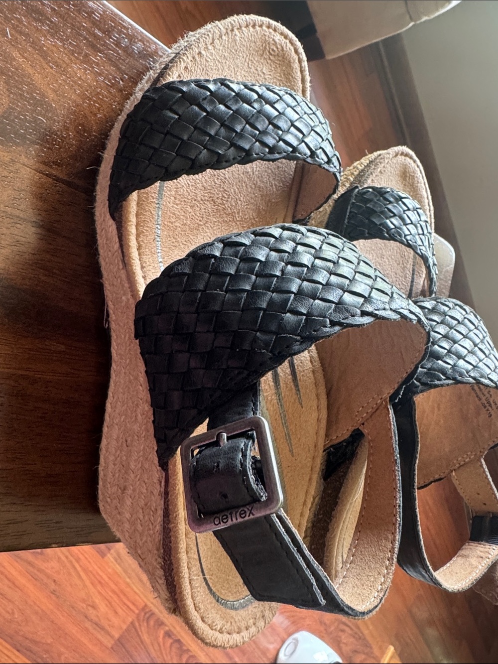NEW Aetrex  Black Woven Double-Strap Women's Sandals - Picture 2 of 6